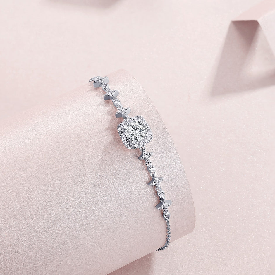 Moissanit Tennis Armband  mit 1 Karat VVS1 Reinheit und D Farbgrad aus rhodiniertem 925 Silber (18 cm)