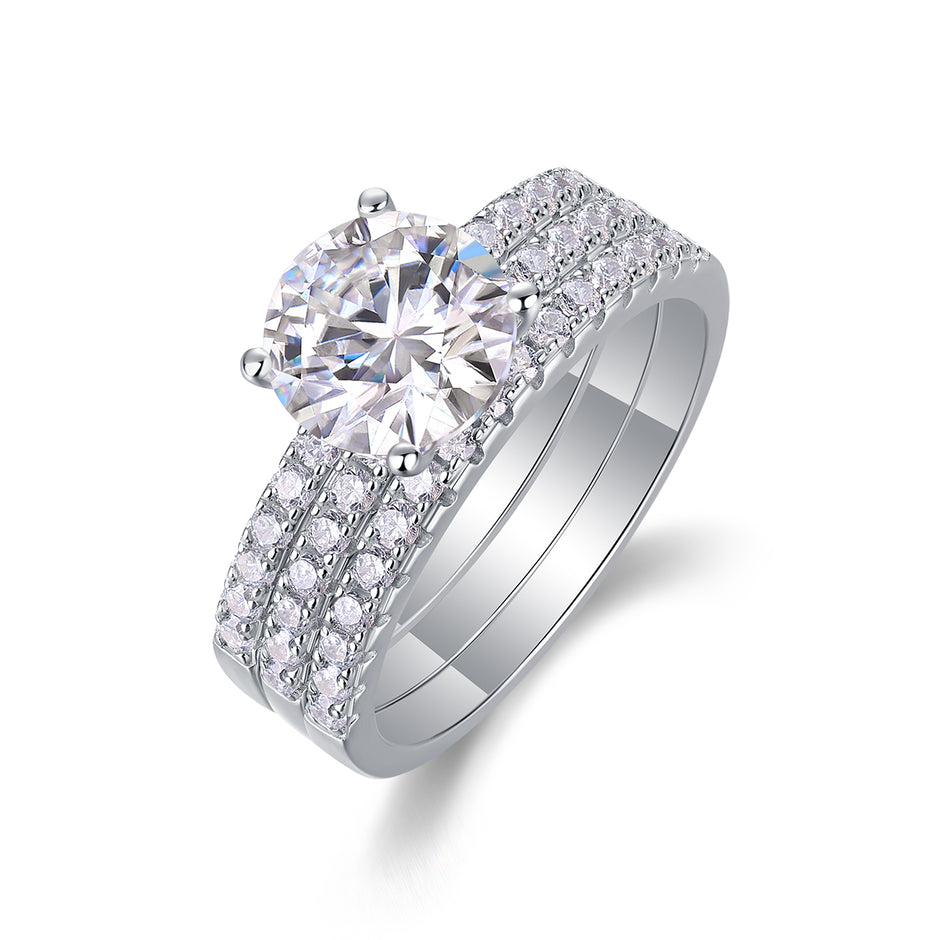 Moissanit Ring / Verlobungsring / Silberring mit 3.29 Karat VVS1 Reinheit und Farbgrad D im Brilliantschliff in rhodiniertem 925 Sterlingsilber.