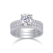 Moissanit Ring / Verlobungsring / Silberring mit 3.29 Karat VVS1 Reinheit und Farbgrad D im Brilliantschliff in rhodiniertem 925 Sterlingsilber.