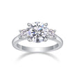 Moissanit Ring / Verlobungsring / Silberring mit 2.45 Karat VVS1 Reinheit und Farbgrad D im Brilliantschliff in rhodiniertem 925 Sterlingsilber.