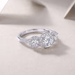 Moissanit Ring / Verlobungsring / Silberring mit 1.2 Karat VVS1 Reinheit und Farbgrad D im Brilliantschliff in rhodiniertem 925 Sterlingsilber.