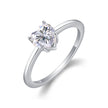 Moissanit Ring / Verlobungsring / Silberring mit 1 Karat VVS1 Reinheit und Farbgrad D im Herz-Schliff in rhodiniertem 925 Sterlingsilber.
