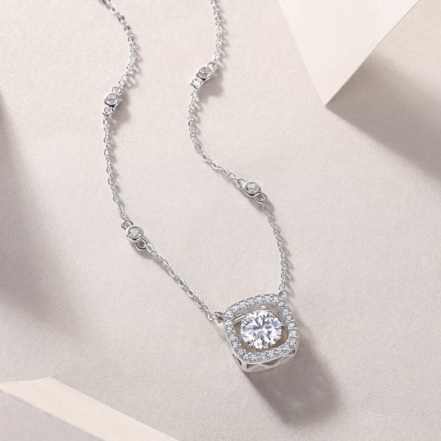 Moissanit Halskette 1.58 Karat in VVS1  Reinheit und Farbgrad D - rhodinierte Anhänger mit eleganter  Kette aus 925er Silber