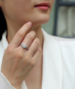 Moissanit Ring / Verlobungsring / Silberring mit 1.62 Karat VVS1 Reinheit und Farbgrad D im Brilliantschliff in rhodiniertem 925 Sterlingsilber.