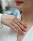 Moissanit Ring / Verlobungsring / Silberring mit 3.29 Karat VVS1 Reinheit und Farbgrad D im Brilliantschliff in rhodiniertem 925 Sterlingsilber.