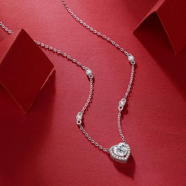 Moissanit Halskette 1.5 Karat VVS1 Reinheit D Farbgrad – rhodinierter Herz Anhänger an feiner 925er Silberkette