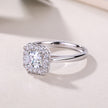 Moissanit Ring / Verlobungsring / Silberring mit 1 Karat VVS1 Reinheit und Farbgrad D im Baguette Schliff in rhodiniertem 925 Sterlingsilber.