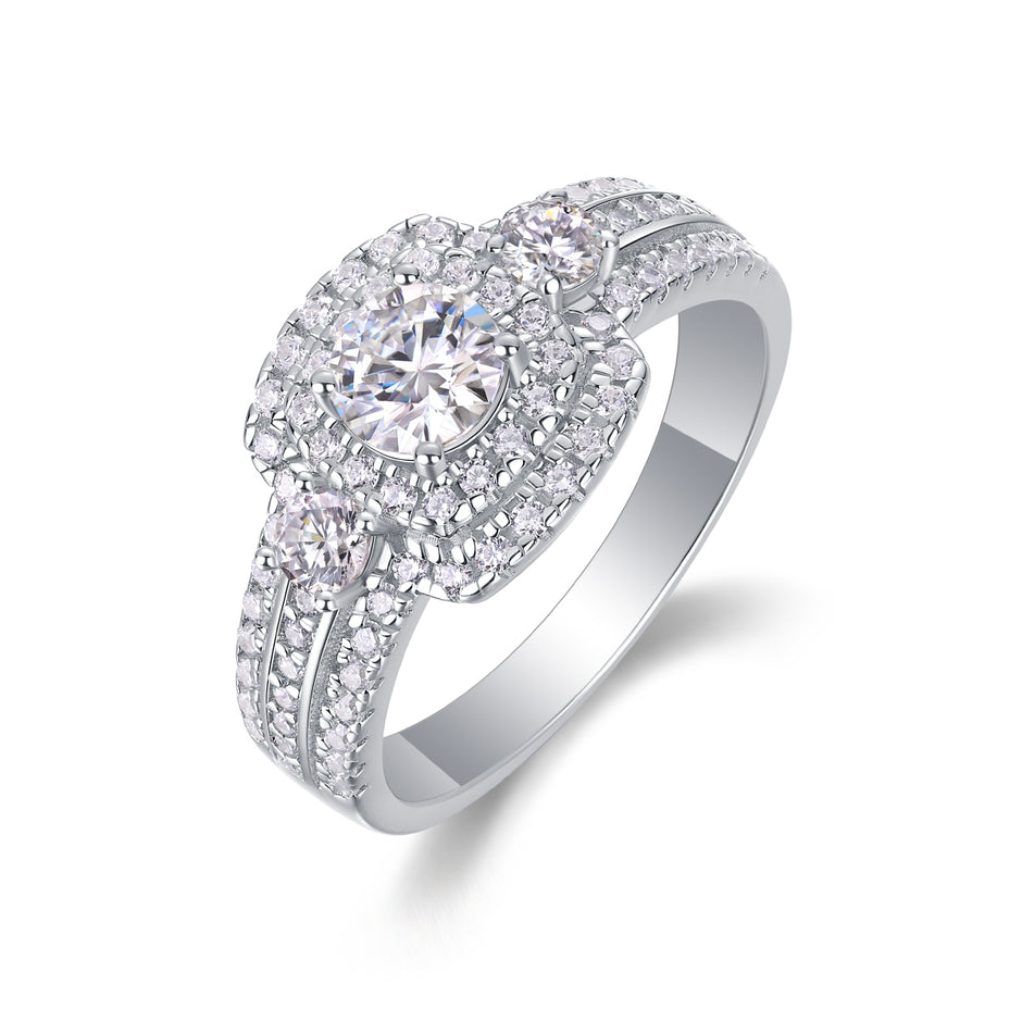 Moissanit Ring / Verlobungsring / Silberring mit 1.58 Karat VVS1 Reinheit und Farbgrad D im Brilliantschliff in rhodiniertem 925 Sterlingsilber.