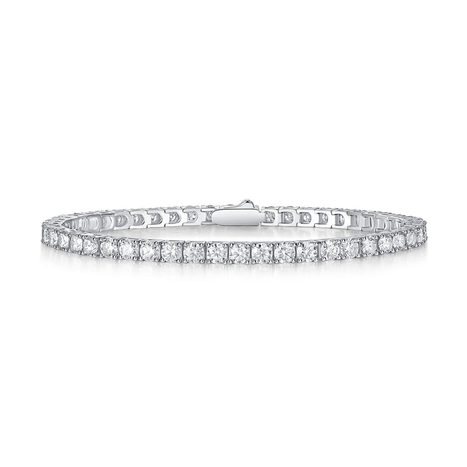 Moissanit Tennis Armband mit 1 Karat VVS1 Reinheit und D Farbgrad aus rhodiniertem 925 Silber (18 cm)