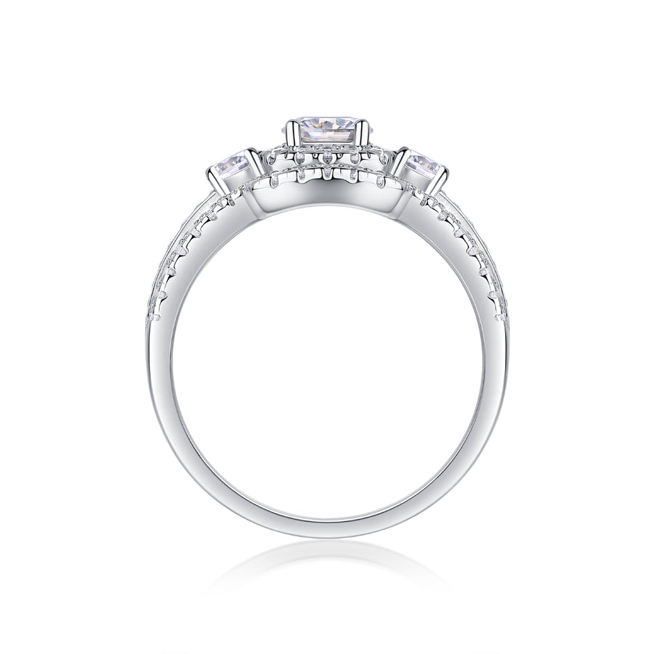 Moissanit Ring / Verlobungsring / Silberring mit 1.58 Karat VVS1 Reinheit und Farbgrad D im Brilliantschliff in rhodiniertem 925 Sterlingsilber.